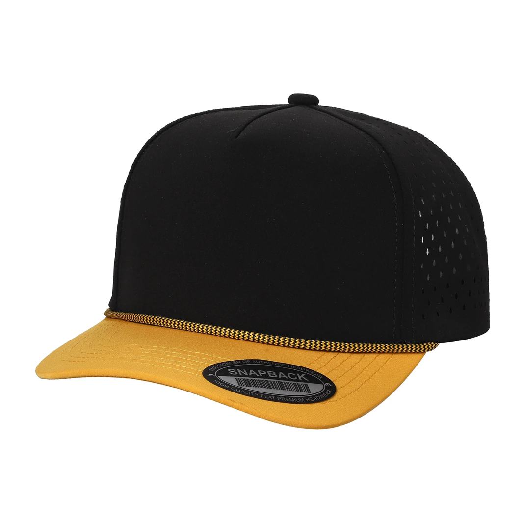 Snapback Cuerda & Orificios